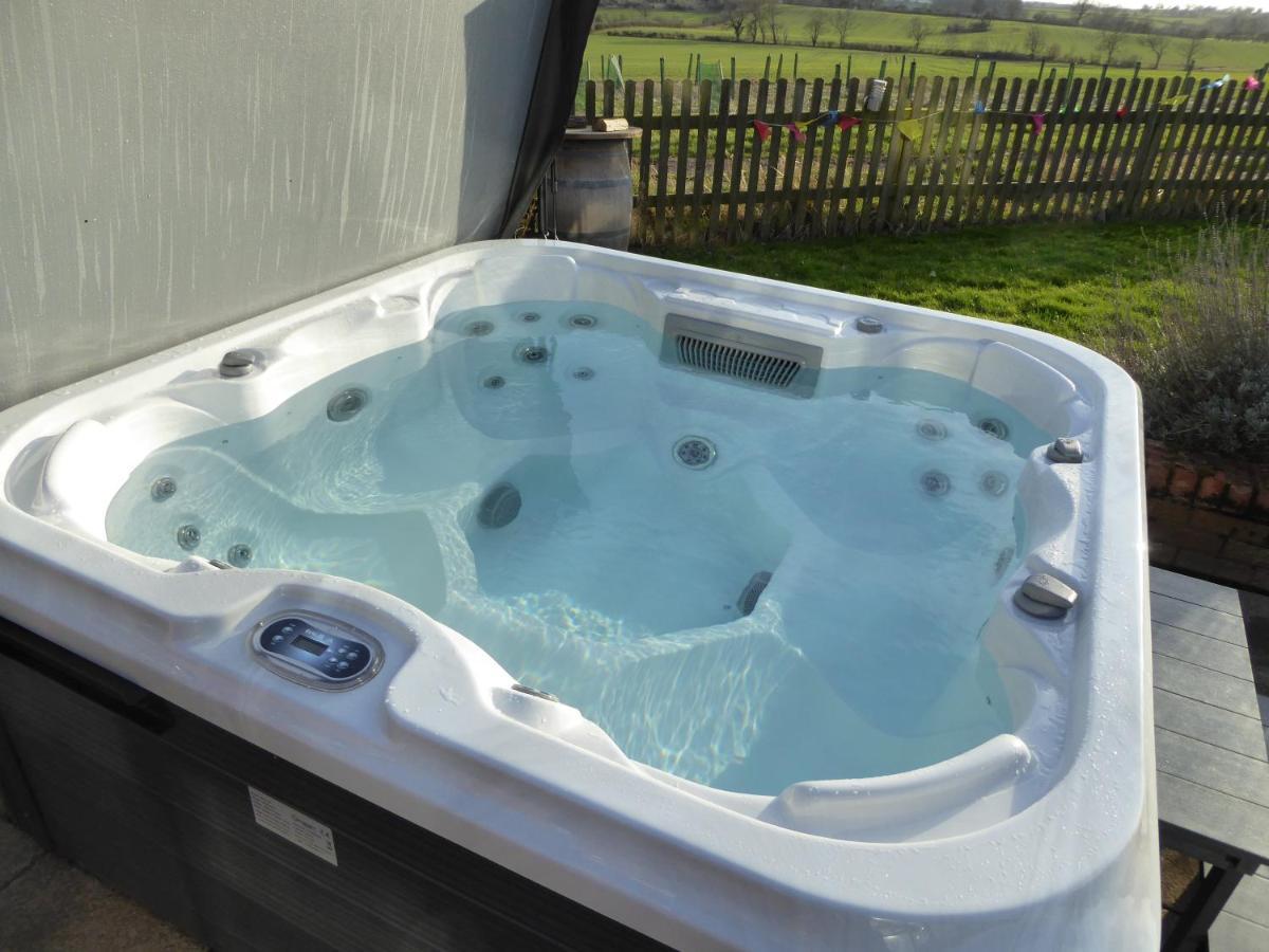 Henley-in-Arden South View Country House Sleeps 12 - Hot Tub - Views מראה חיצוני תמונה