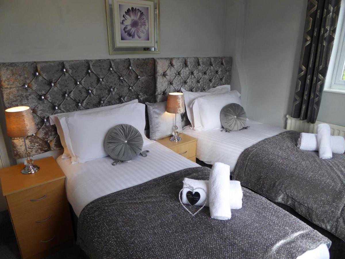Henley-in-Arden South View Country House Sleeps 12 - Hot Tub - Views מראה חיצוני תמונה