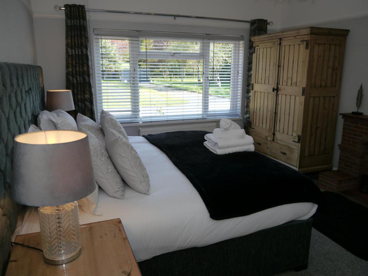 Henley-in-Arden South View Country House Sleeps 12 - Hot Tub - Views מראה חיצוני תמונה