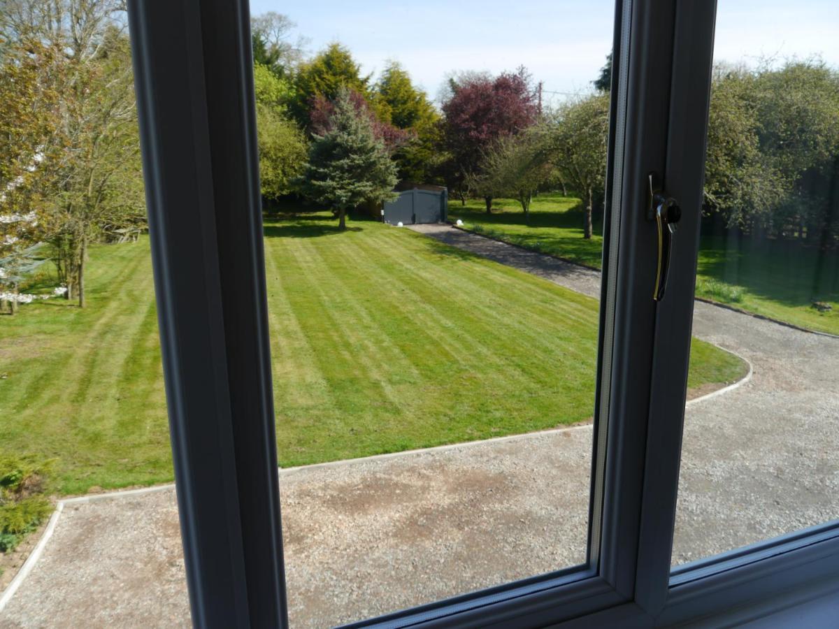 Henley-in-Arden South View Country House Sleeps 12 - Hot Tub - Views מראה חיצוני תמונה