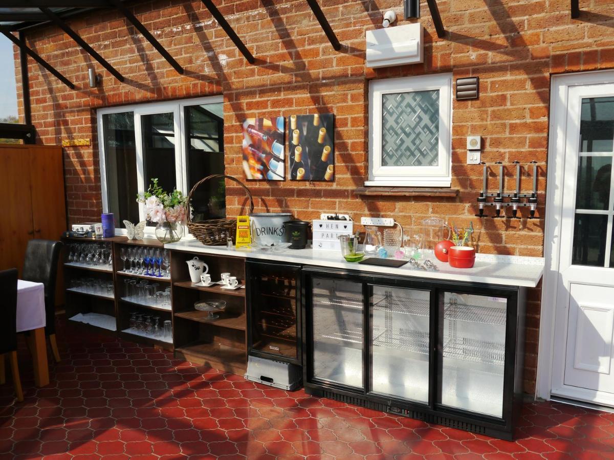 Henley-in-Arden South View Country House Sleeps 12 - Hot Tub - Views מראה חיצוני תמונה